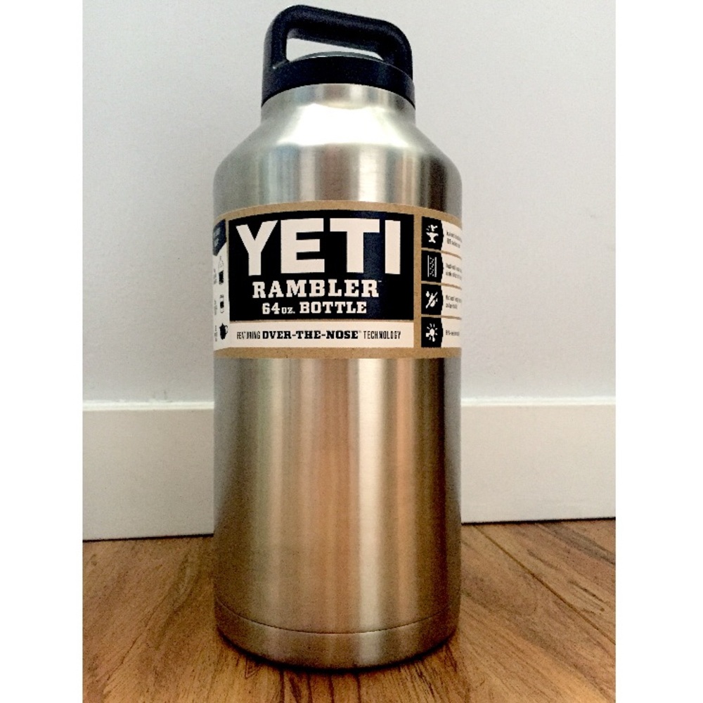 NWT Yeti 64oz Rambler